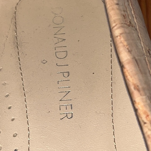 Donald Pliner Loren Designer Cork Loafers with Metal Accent size 8 M - Picture 6 of 9